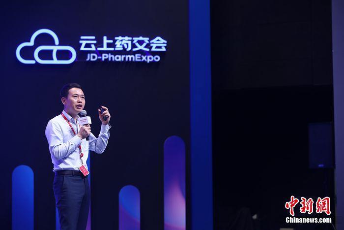 京东集团副总裁、京东健康CEO辛利军